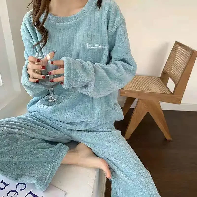 Women's Coral Fleece Pajama Set - Cozy Winter Loungewear