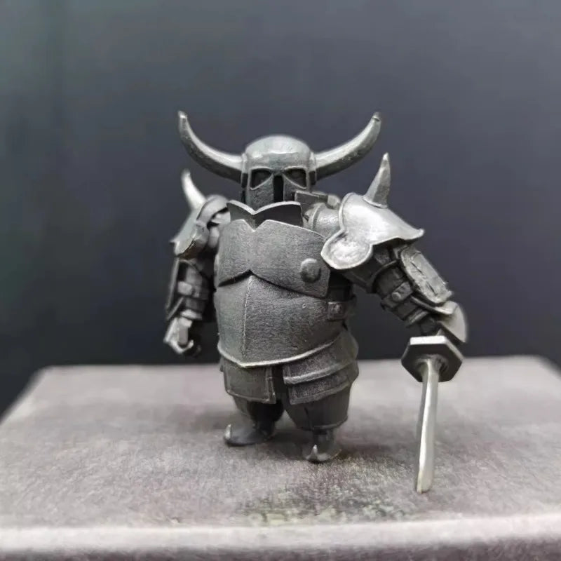 Brass Make Old Hog Rider Action Figures Miniature Ornament Accessories Super Knight Mini Desktop Car Interior Model Figurine SS69