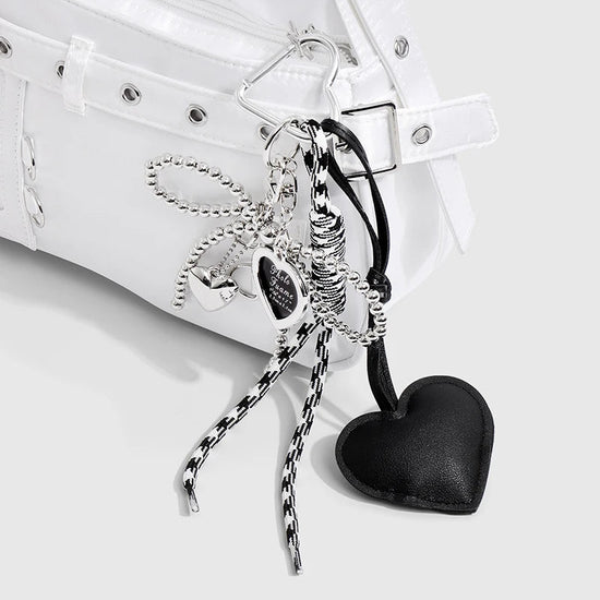 Luxury Charm Tassel Love Heart Pendant Handmade Creative Bowknot Keychain Cute Glossy Pendant Keychain Bag Accessories SS69