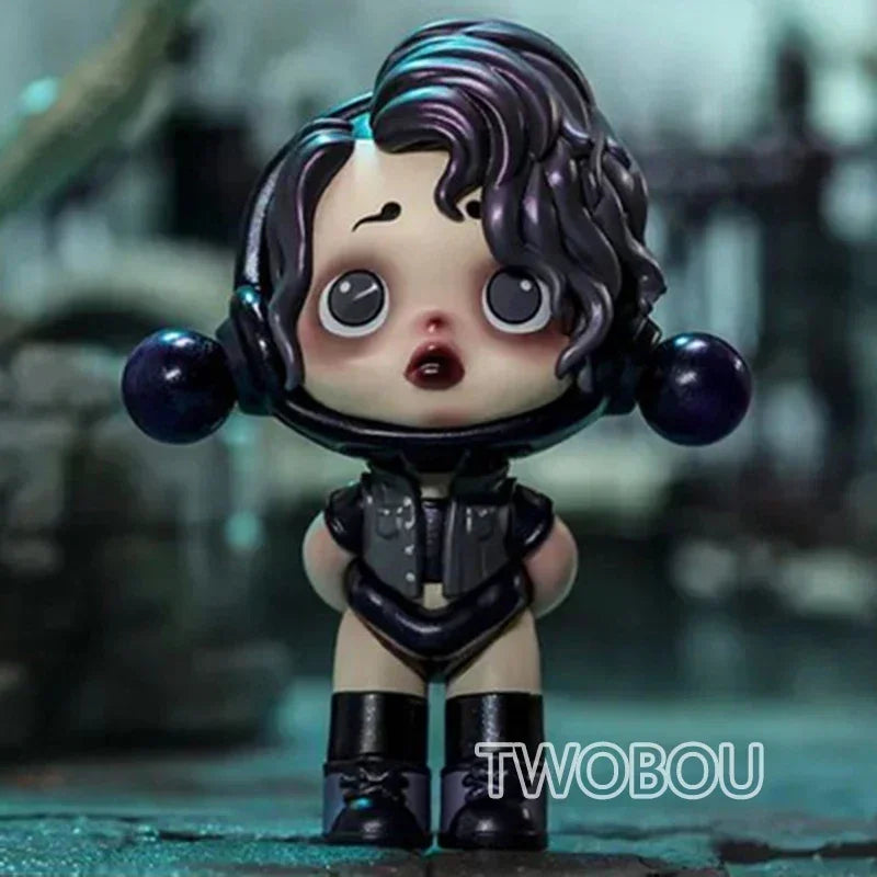 POP MART SKULLPANDA Addams Family Series Blind Box Mystery Box Guess Bag Toys Doll Cute Anime Figure Desktop Ornaments