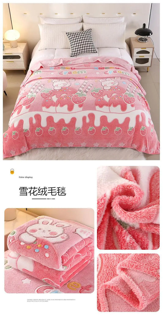 Cozy Floral Flannel Throw Blanket Soft Machine Washable All-Season Comfort with Cute Pink Strawberry Flower Design