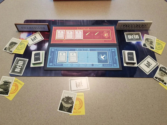 Secret Hitler Board games SS69