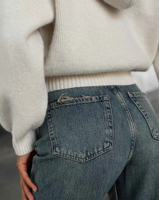 Autumn Knitted Women's Short Cardigan with Zipper Gray Winter Sweater Casual Cute Vintage White Cardigan for Women with Hood