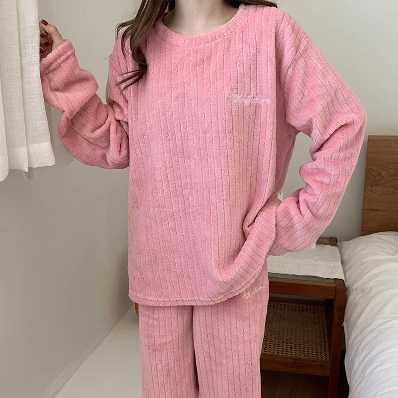Women's Coral Fleece Pajama Set - Cozy Winter Loungewear