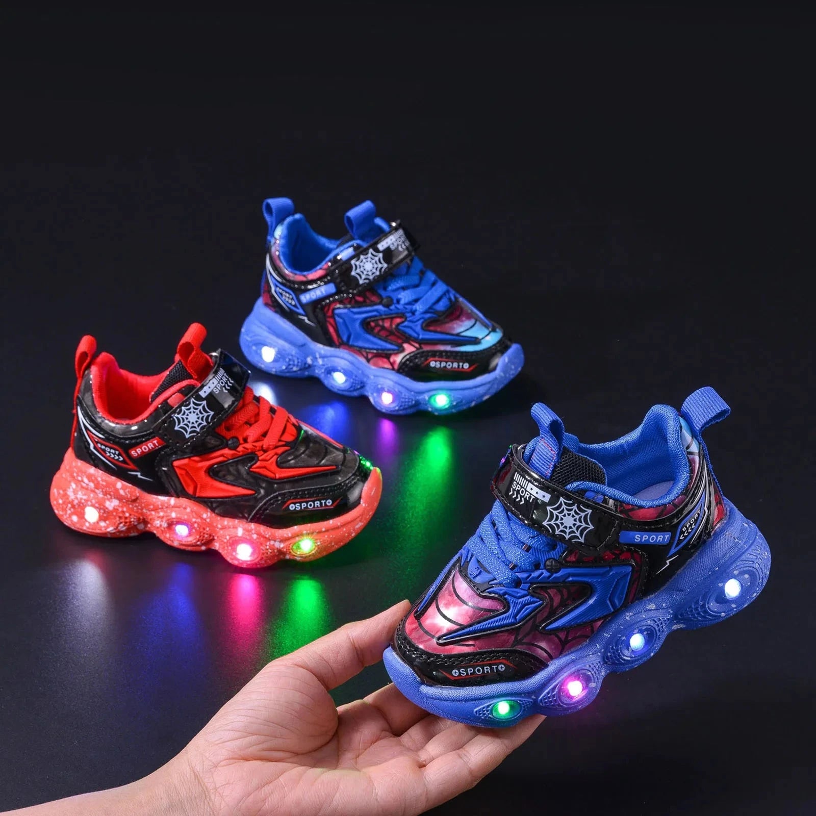 Children's Casual Shoes LED Lights Mesh Breathable Running Shoes Boys Girls Cartoon Spider Soft Sole Sport Shoes Sneaker SS69