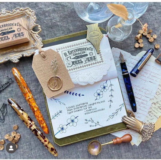 Vintage Pen Nib Shape Metal Page Holder Clip Journal Notebook Decoration Cute Bookmark Planner Accessories