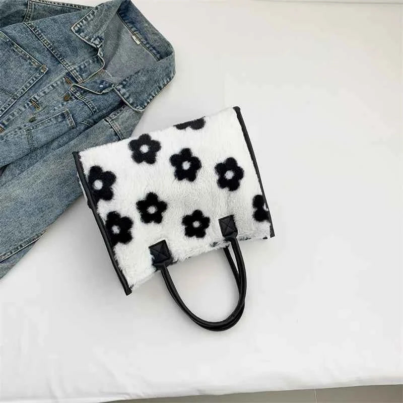 Winter Faux Fur ,Leopard Print Designer Shopper Totes, Fashion Soft Plush Women Shoulder Bags, Large Capacity Handbags and Purse