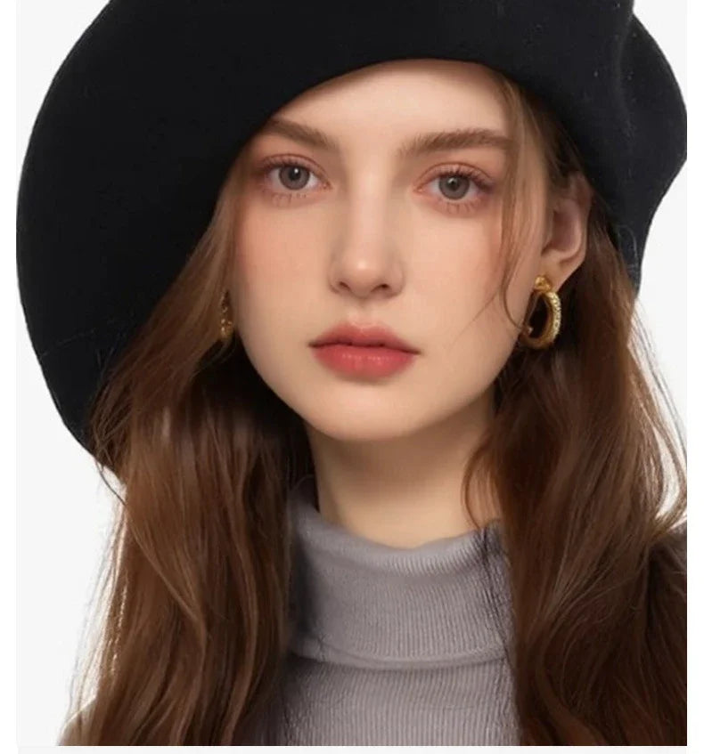100% Wool Oversize Women's Beret Hat - Warm & Stylish Painter Cap