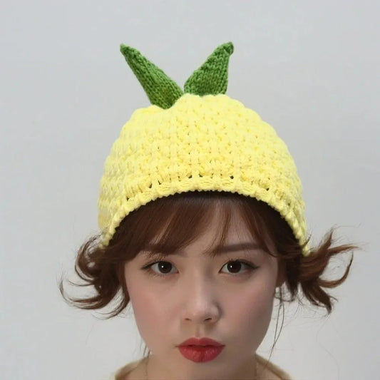 Creative Warm Knitted Fruit Hat Thick Soft Strawberry Pullover Cap Brimless Stretchy Skiing Hat Winter Head Accessory