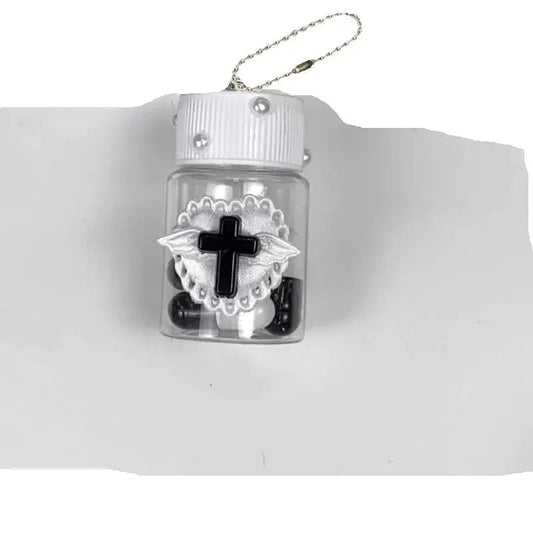 Harajuku Goth Lolita Y2K Girl Blood vessel pendant Halloween cosplay props Syringe Hospital ornament Pill bottle Key Chain SS69 8.69 black