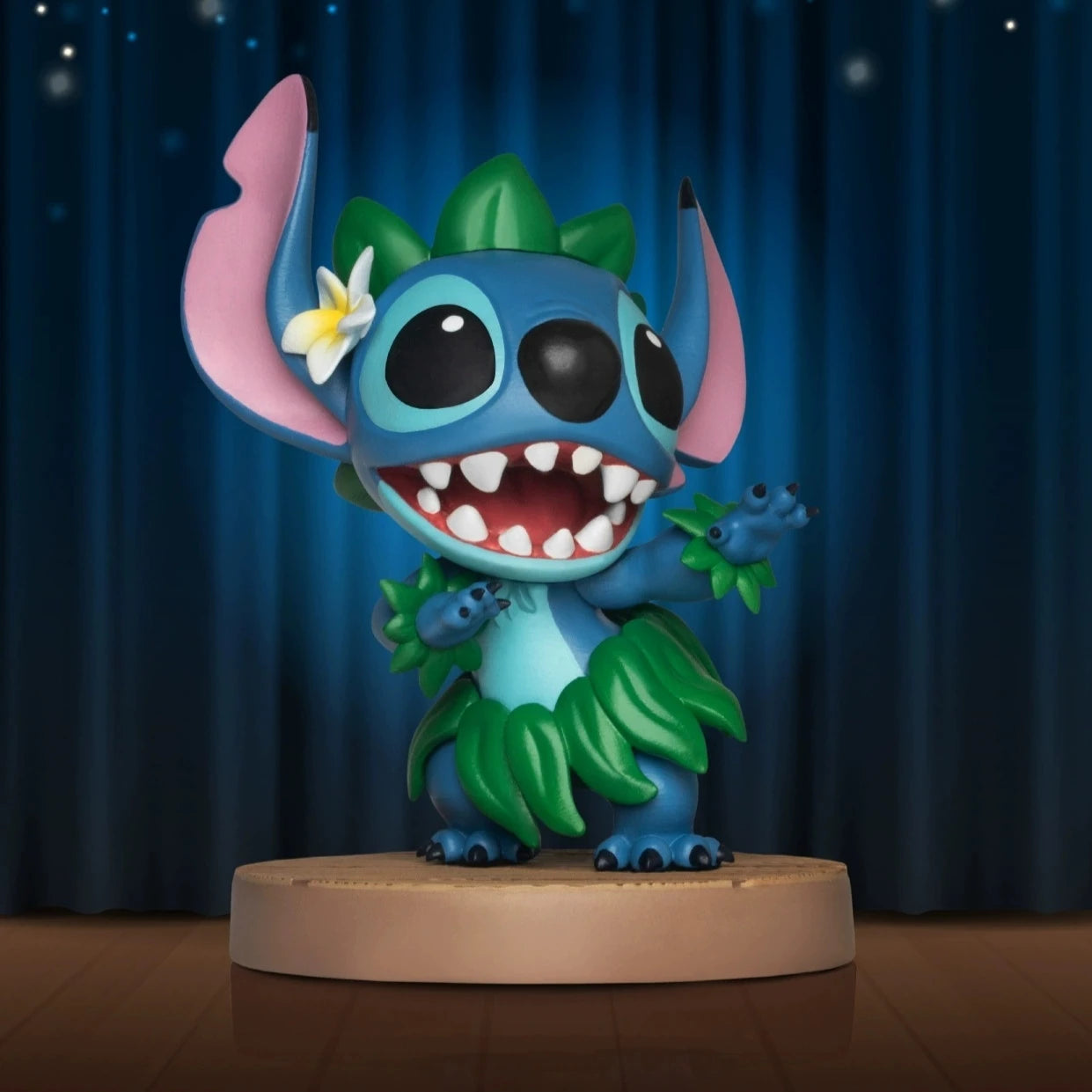 Disney Classic Series Surprise Blind Box Collectible Figurine Donald Duck Stitch Cute Cartoon Model Figure Toy Boy Birthday Gift SS69