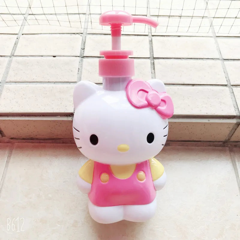 500ML Sanrio Hello Kitty Squeeze Bottle Shower Gel Hand Sanitizer Dish Soap Liquid Cute Cartoon Girl Heart High Capacity Bottled SS69