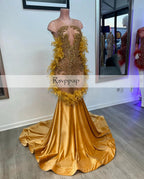 Long Gold Prom Dresses 2025 Sheer O-neck Sleeveless Sparkly Luxury Beaded Diamond Black Girls Feather Mermaid Prom Formal Gowns SS69