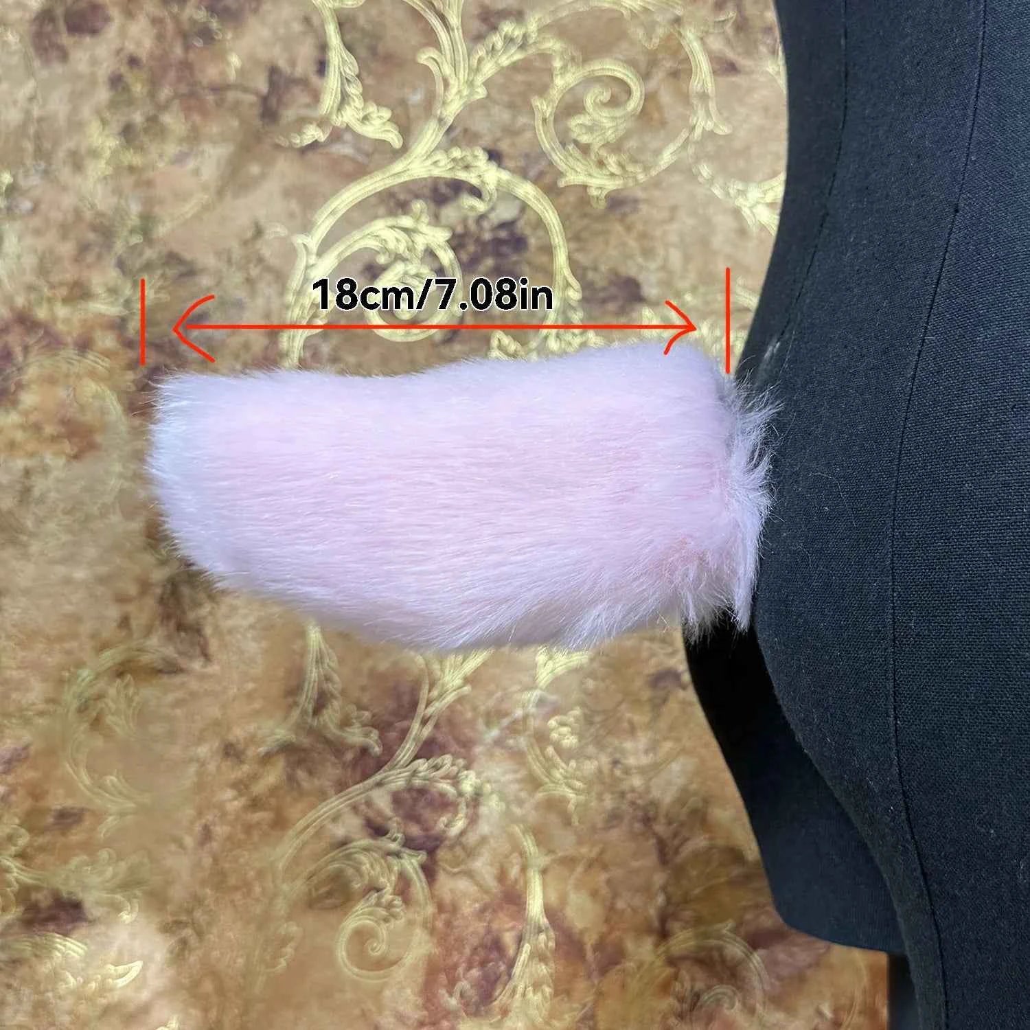 A Movable Rabbit Tail That Combines Voice Control, Swinging, and Patting Functions in One. Props for Role-playing and Performanc