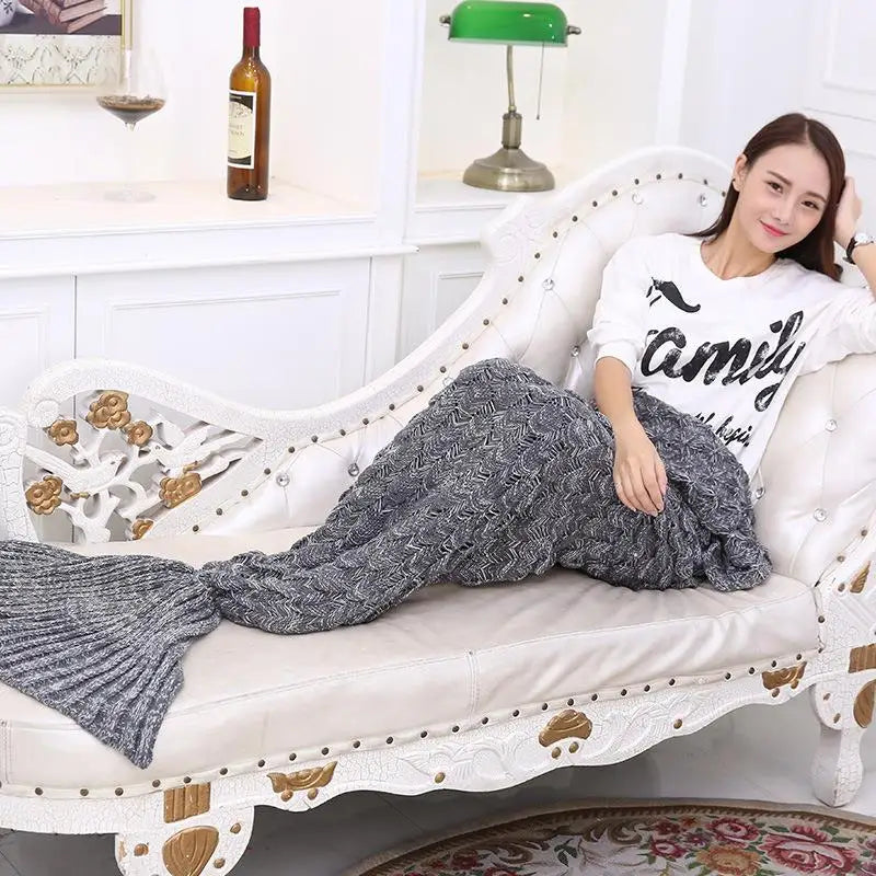 Soft Crochet Knitting Throw Blanket Mermaid Tail Blanket Lady Soft Handmade Wool Knit Sleeping Bag Fish Tail Sleeping Travel Bag