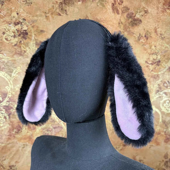 A Movable Rabbit Tail That Combines Voice Control, Swinging, and Patting Functions in One. Props for Role-playing and Performanc