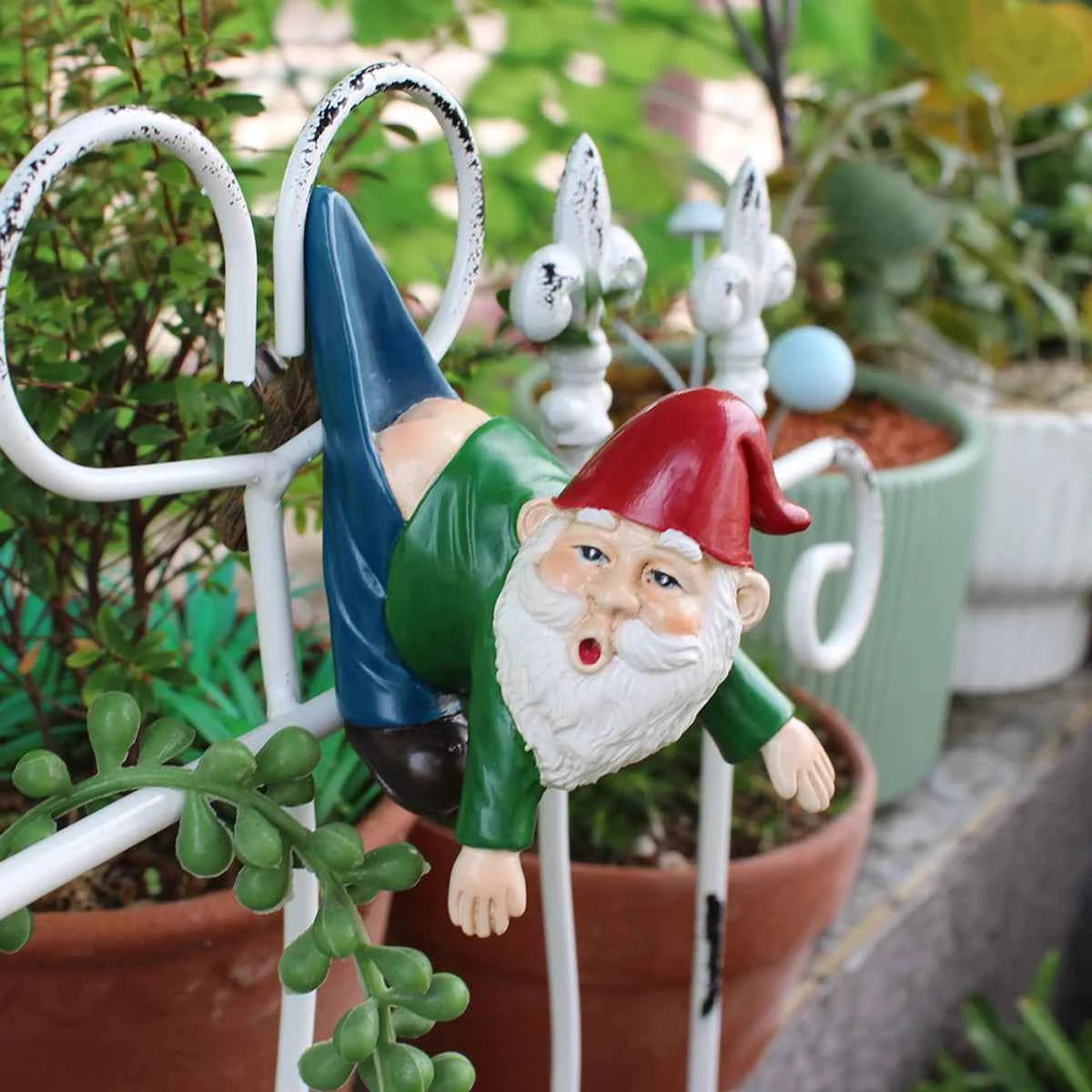 1pcs funny dwarves, dwarves with pants hanging branches, fun flowerpot pendants, resin crafts