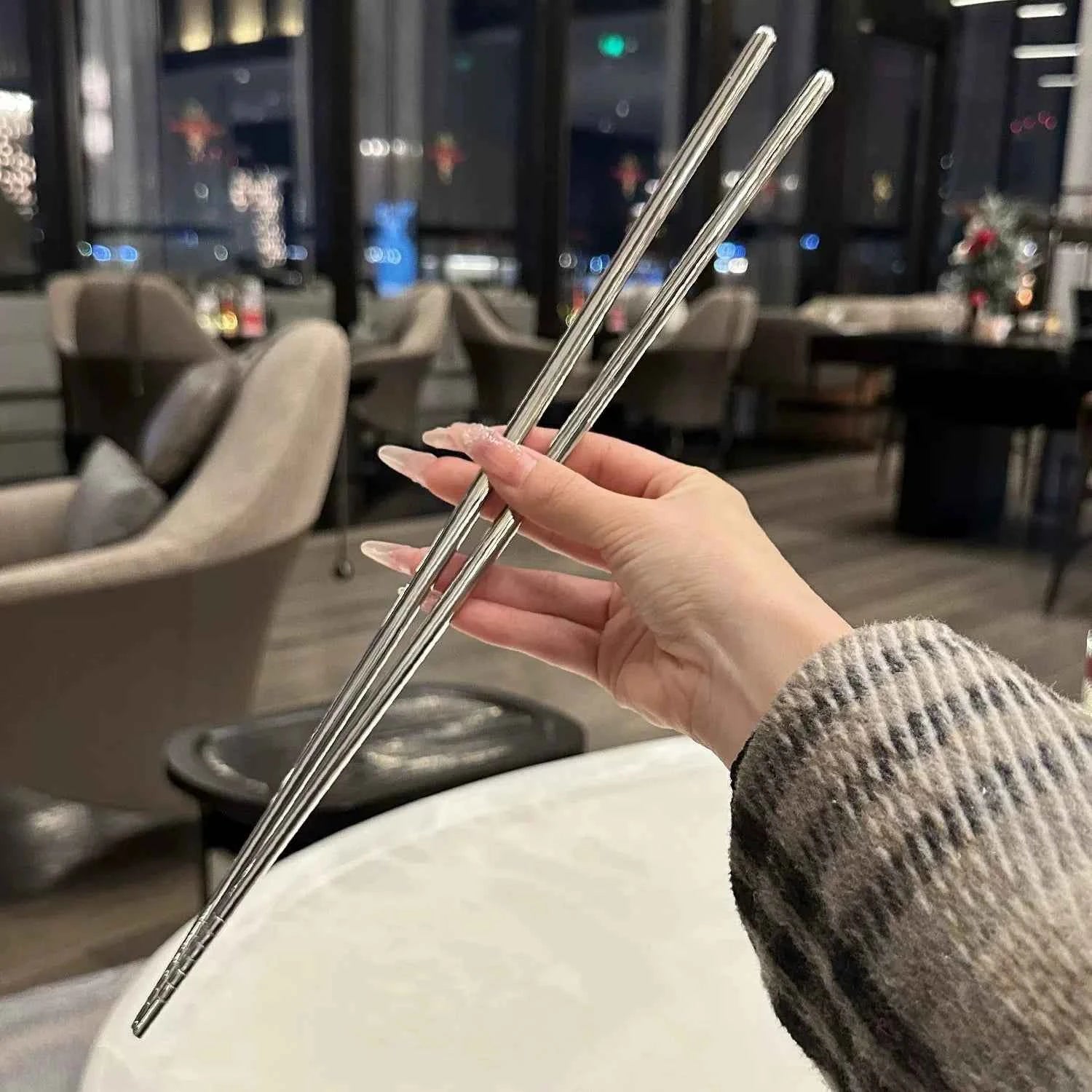 Stainless steel and long chopsticks, high-temperature resistant hot pot chopsticks, 45cm serving chopsticks for household use