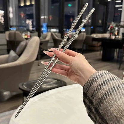 Stainless steel and long chopsticks, high-temperature resistant hot pot chopsticks, 45cm serving chopsticks for household use