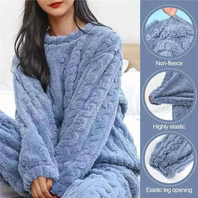 Soft Coral Velvet Jacquard Warm Pajama Set for Women Cozy Loungewear Outerwear for Winter Christmas Back to School Gift ﻿