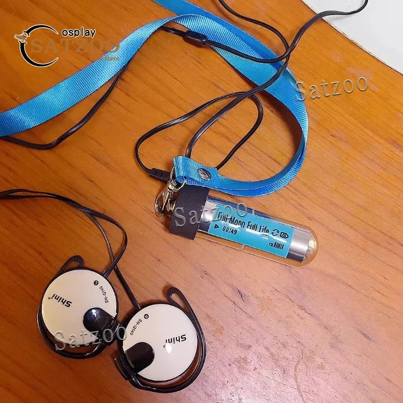 Persona 3 Cosplay Makoto Yuki Minato Arisato Junpei Iori Man MP3 Walkman Props 3D armband Cosplay Props SS69 28.69 Earphone props / One size