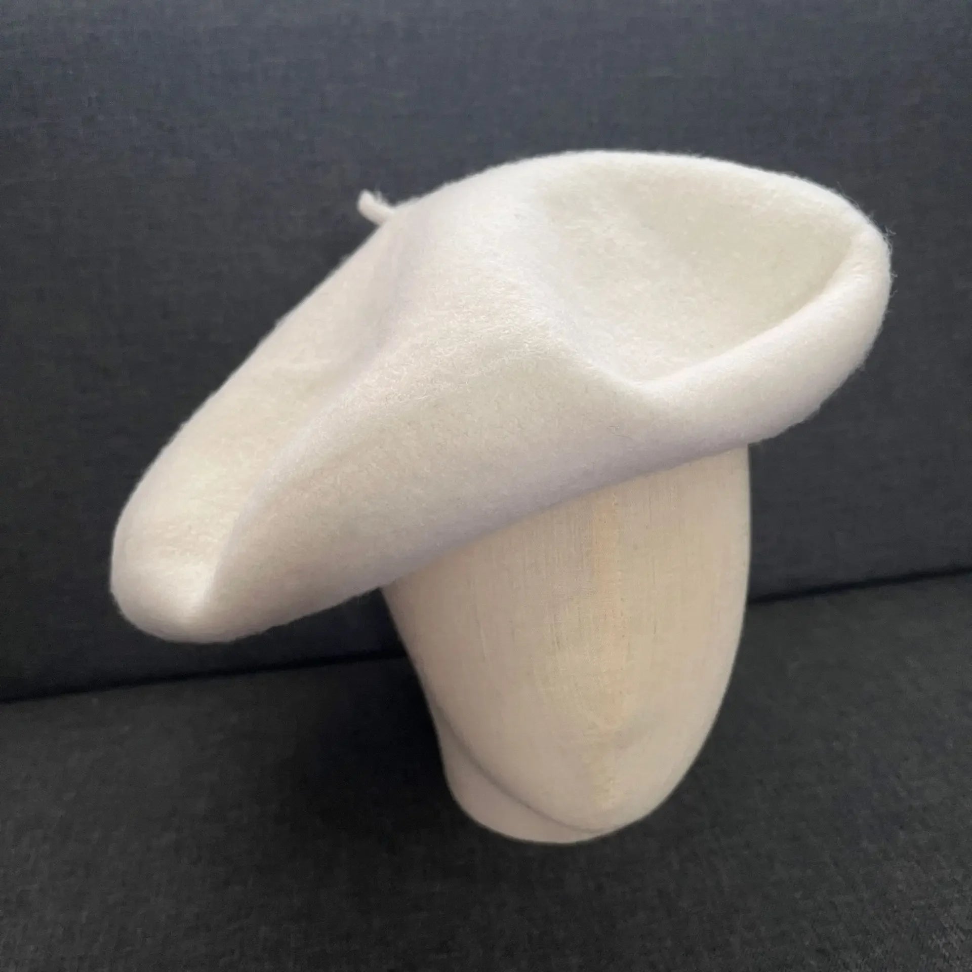 100% Wool Oversize Women's Beret Hat - Warm & Stylish Painter Cap