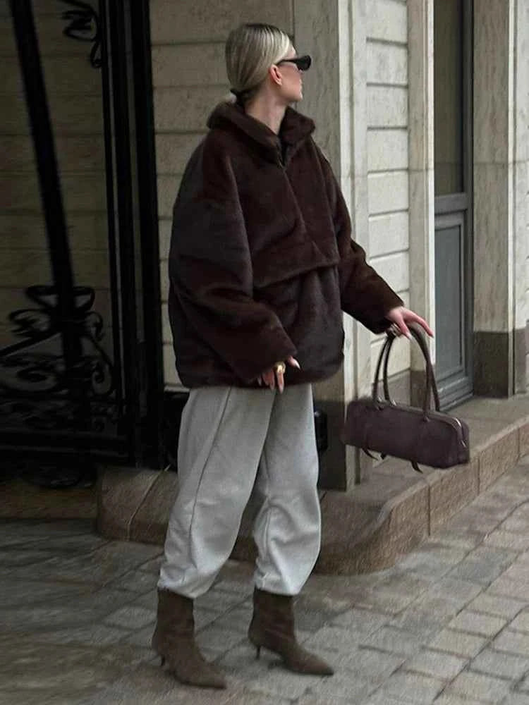Mueyeruho 2026 Autumn Winter Women Faux Mink Fur Sweatshirt Pullover Solid Brown Streetwear Warm Long Sleeve Plush Fluffy Jacket