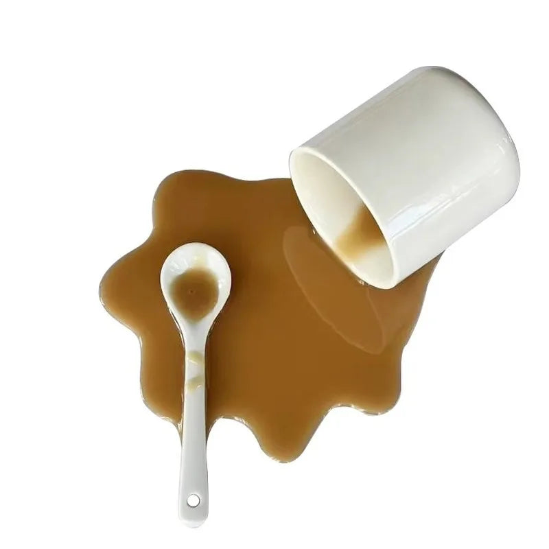 New Spilled Coffee Spilled Sand Sculpture Scary Novel Strange Desktop Decoration Toys Funny Gifts Phone Holder