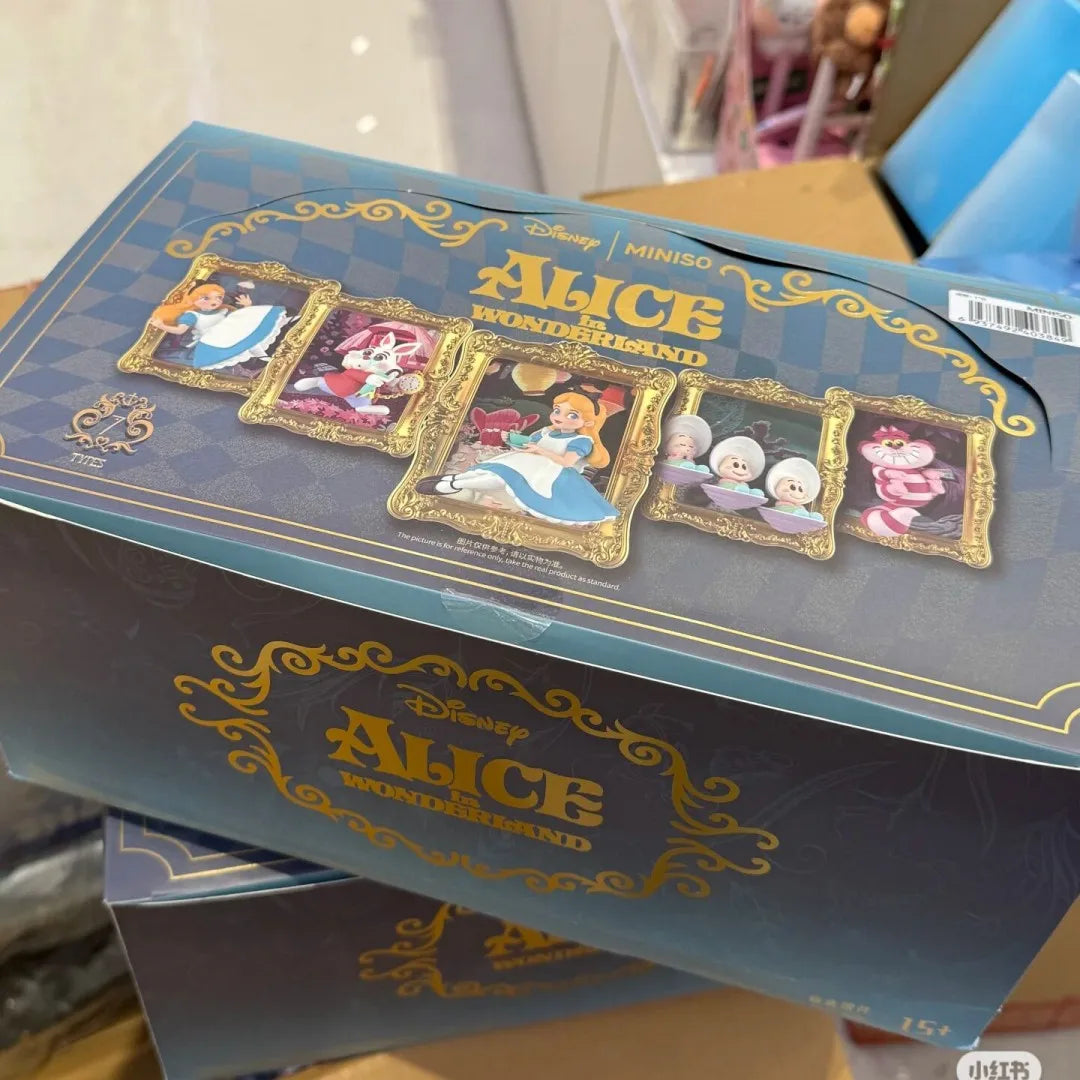 Original Disney Alice In Wonderland Blind Box Art Gallery Series Trendy Collectible Desktop Ornament Model Birthday Gift SS69