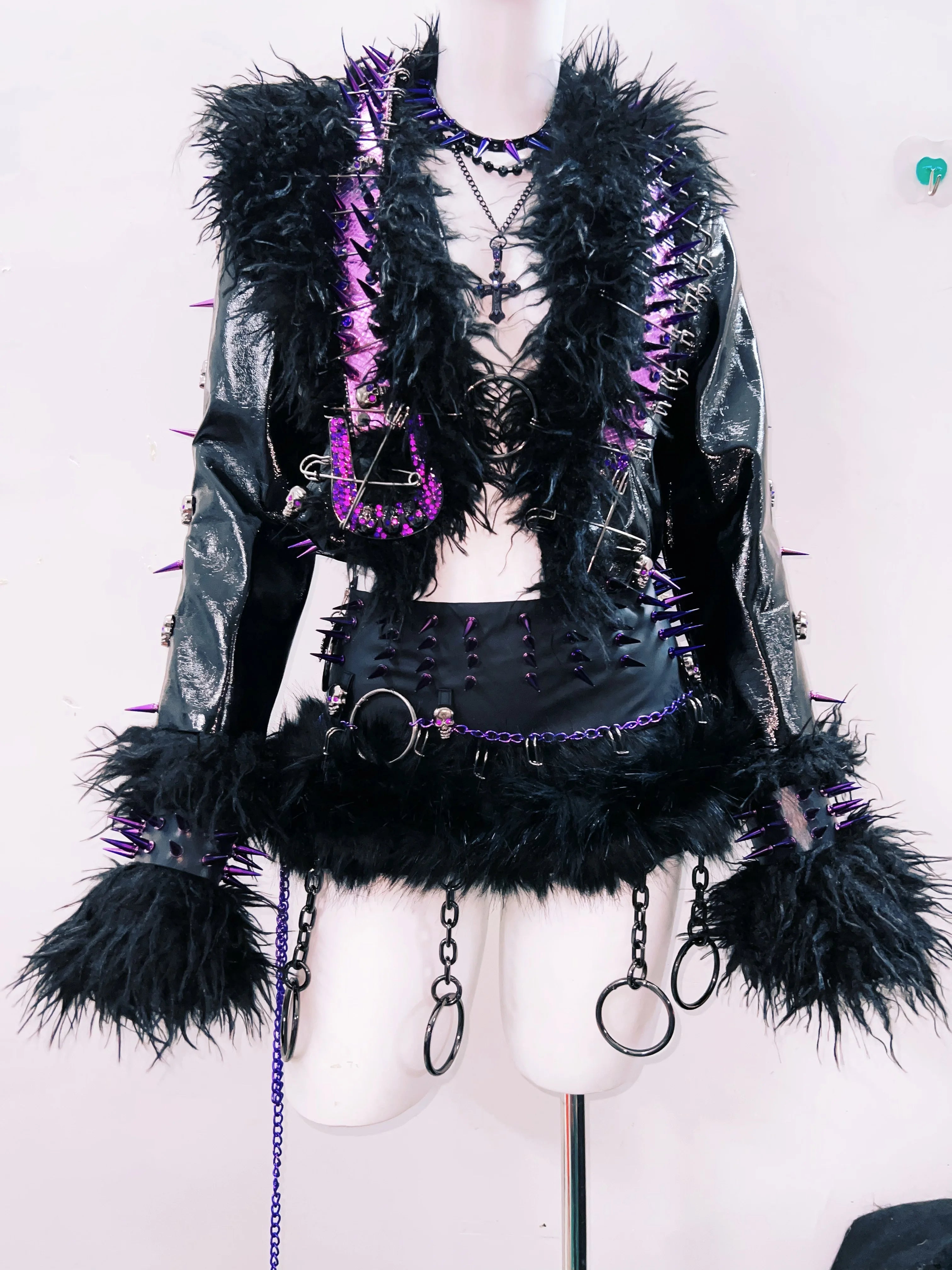 Gothic Rivet Faux Leather Jacket - Short Distressed Style