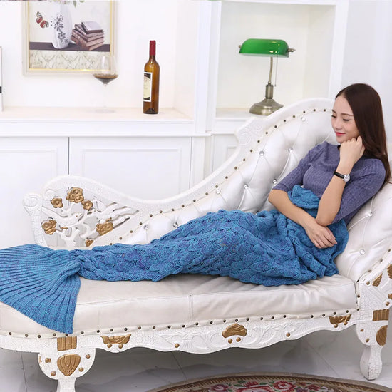 Soft Crochet Knitting Throw Blanket Mermaid Tail Blanket Lady Soft Handmade Wool Knit Sleeping Bag Fish Tail Sleeping Travel Bag