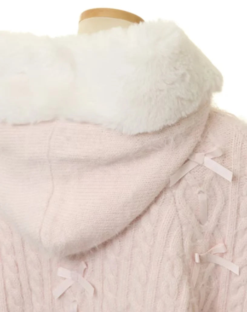 Godivana Lolita Faux Fur Cape with Batwing Sleeves