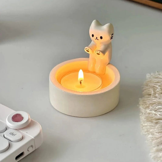 Kitten Candle Holder Cute Cat Candlestick Creative Aromatherapy Candle Holder Durable High Tempe Cartoon Candlestick Decoration SS69