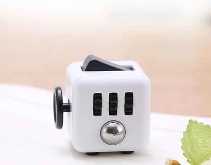 Solid Color Fidget Decompression Dice for Release Stress Autism Anxiety Relieve Adult Kids Stress Relief Anti-Stress Fingertip