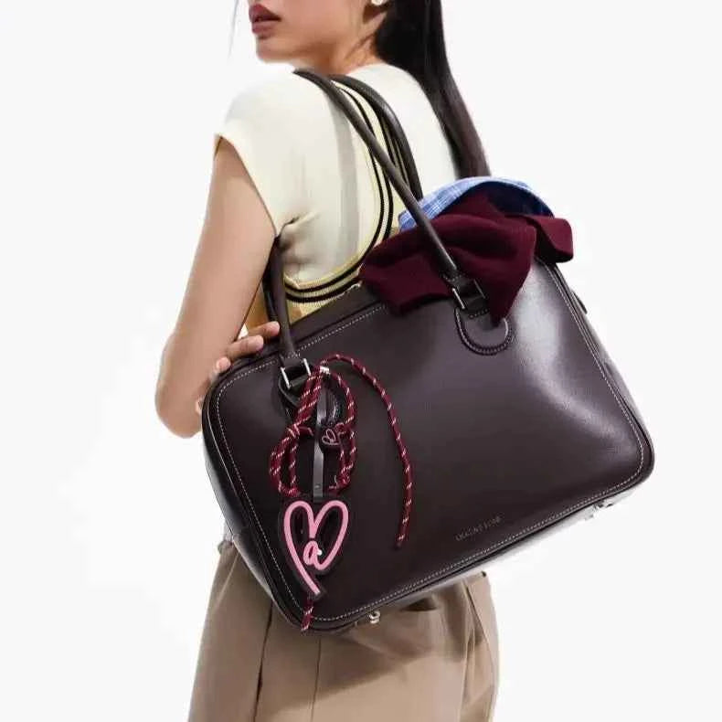 Toast Bag Large Capacity Tote Bag Handbag Shoulder Bag Crossbody Bag Heart-Shaped Soft