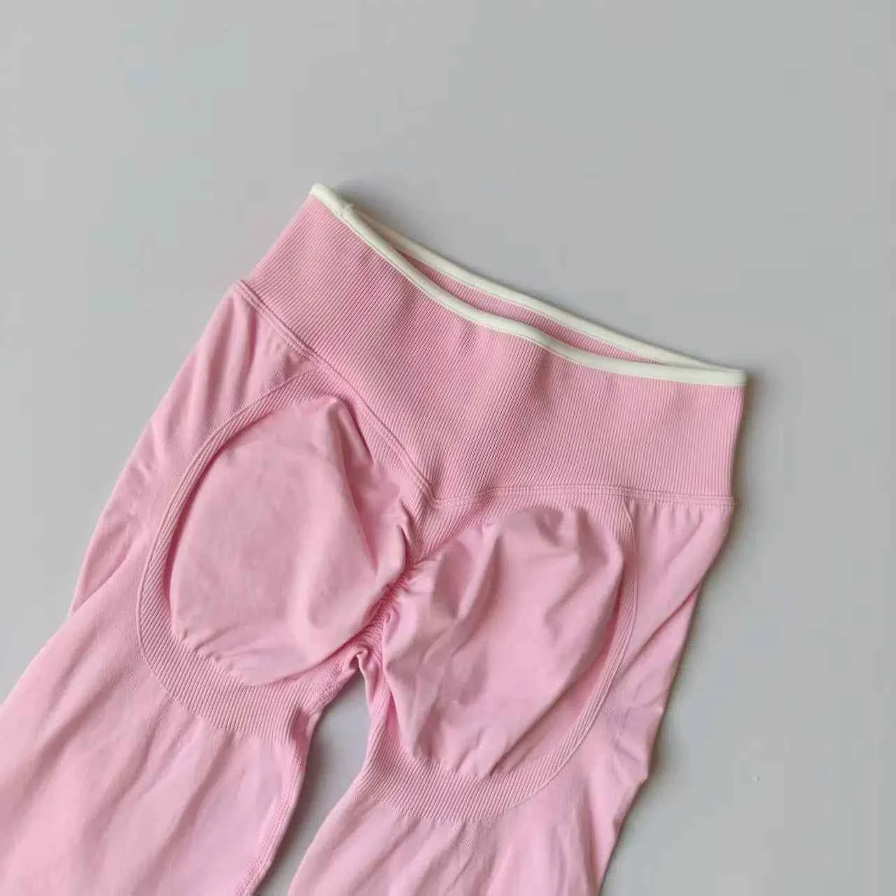 Seamless High Waist Yoga Pants Women Tummy Control Leggings Stretchy Soft Workout Running Leggings Comfortable Gym Sports Tights