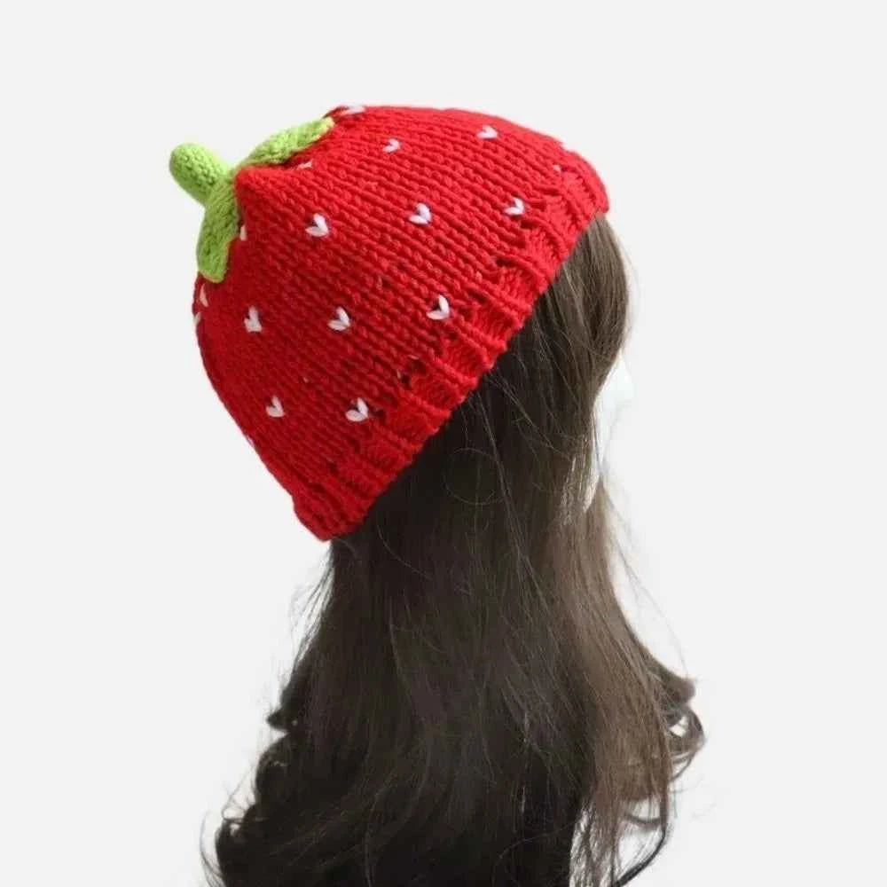Creative Warm Knitted Fruit Hat Thick Soft Strawberry Pullover Cap Brimless Stretchy Skiing Hat Winter Head Accessory