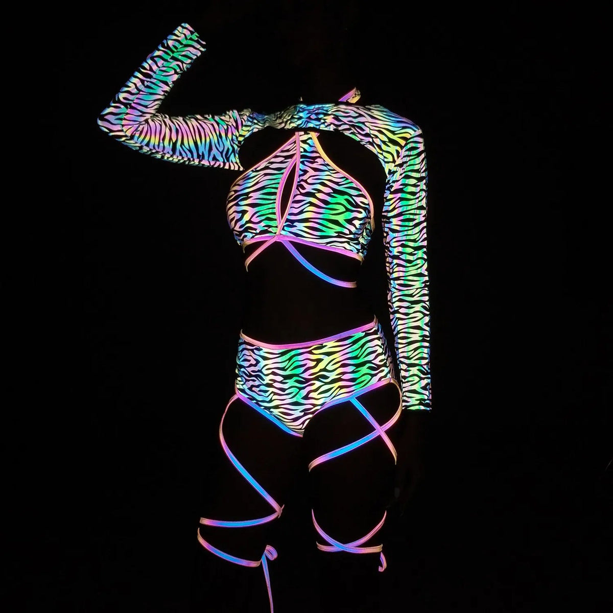 Harajuku Fashion Women Colorful Reflective Set Bandage Shorts+Bra+Crop Top Techwear Clothing Conjuntos Curtos SS69