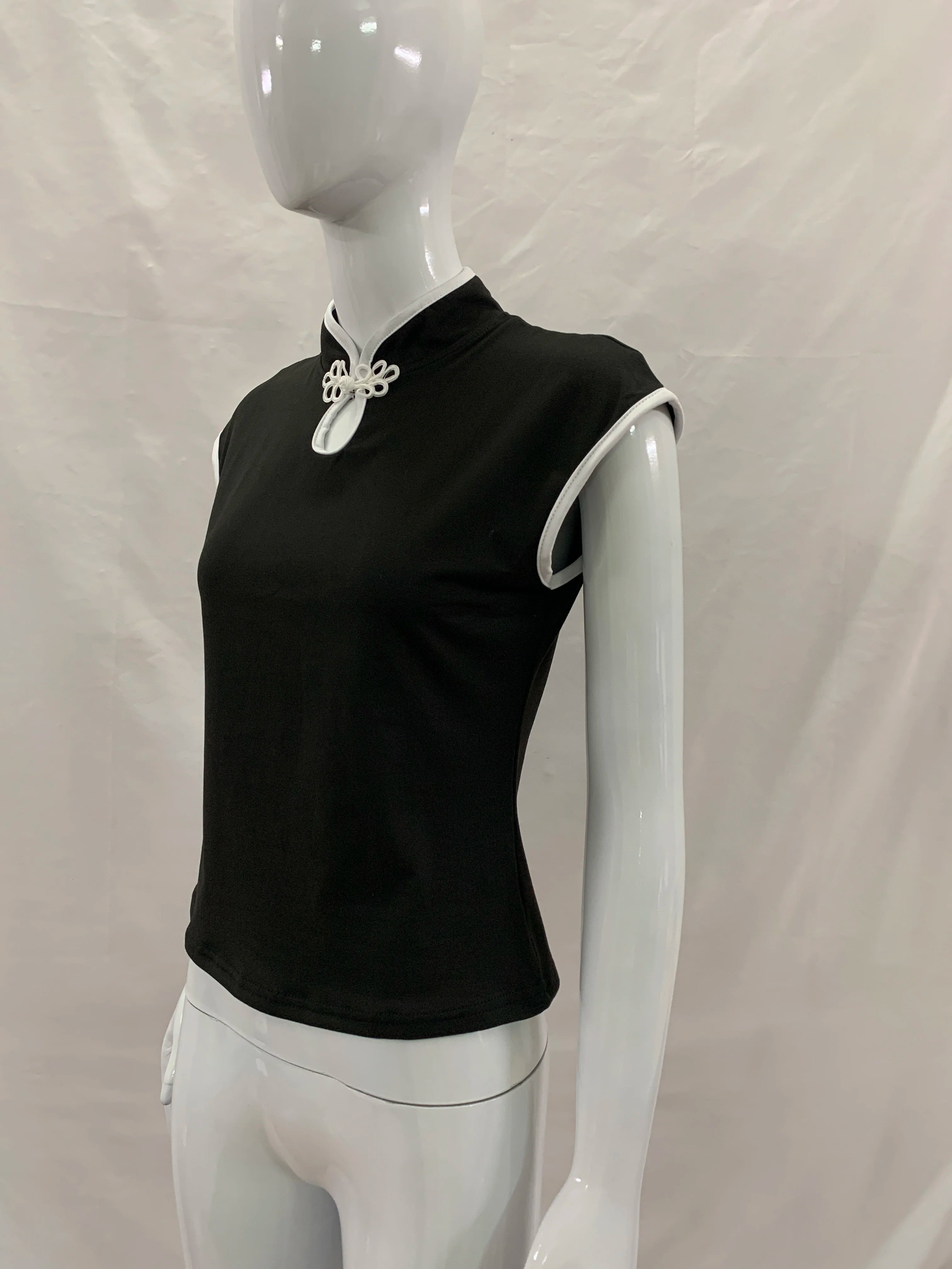 Women's Beige Chinese Style Cheongsam Blouse Vintage Mandarin Collar Short Sleeve Crop Top with Frog Button Keyhole Asymmetrical