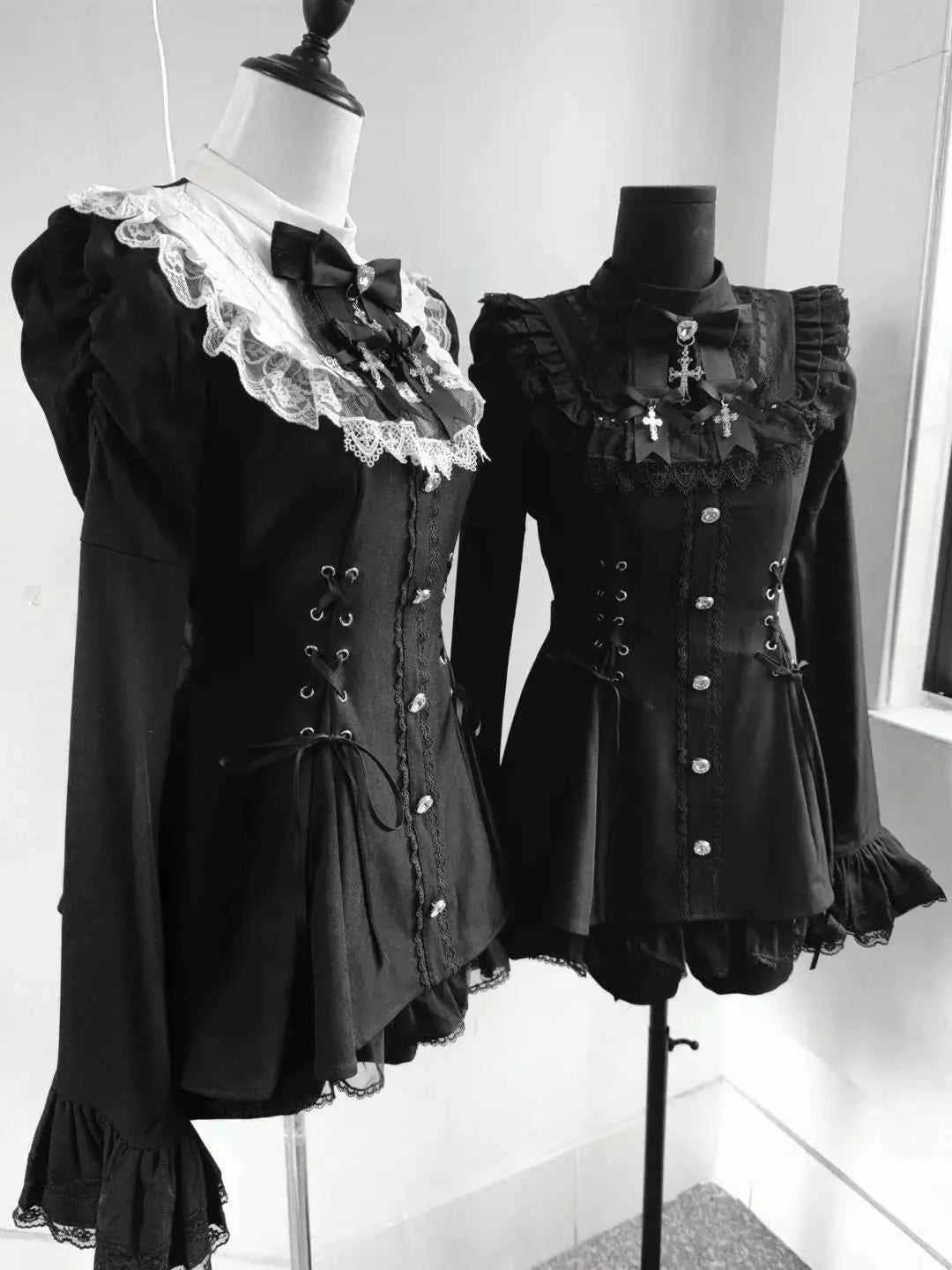 2025 Autumn Gothic Lolita Dress Sweet Heart Black Bow - Elegant Long Sleeve Short Dress with Lace Trim Slim Fit Waist for Women