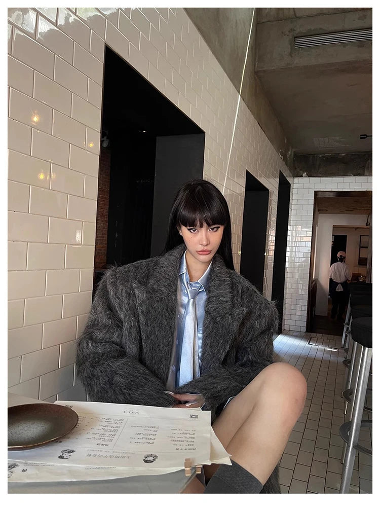 Mauroicardi Autumn Winter Oversized Extra Long Warm Thick Gray Wool & Blends Coat Women Loose Casual Fluffy Korean Fashion 2024