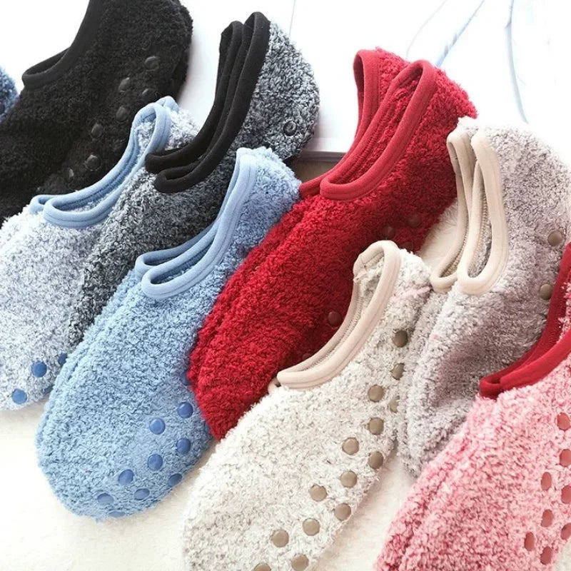 Women's Thick Plush Socks - Winter Warm Coral Fleece Sleep Slippers