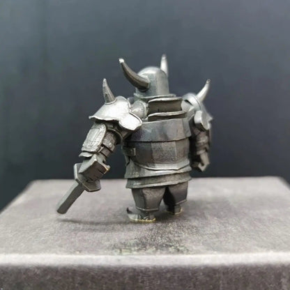 Brass Make Old Hog Rider Action Figures Miniature Ornament Accessories Super Knight Mini Desktop Car Interior Model Figurine SS69