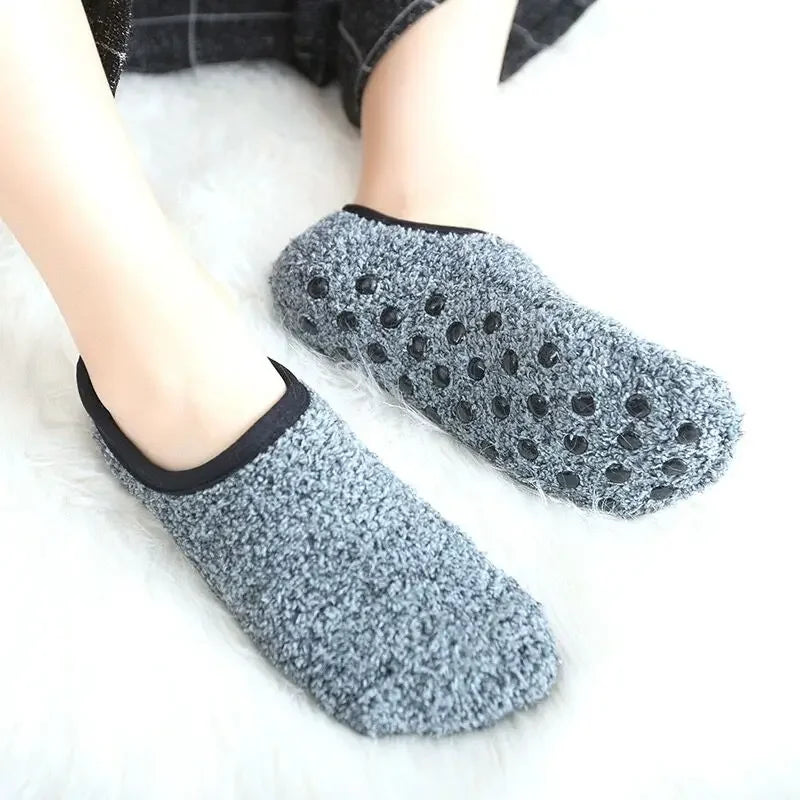 Women's Thick Plush Socks - Winter Warm Coral Fleece Sleep Slippers