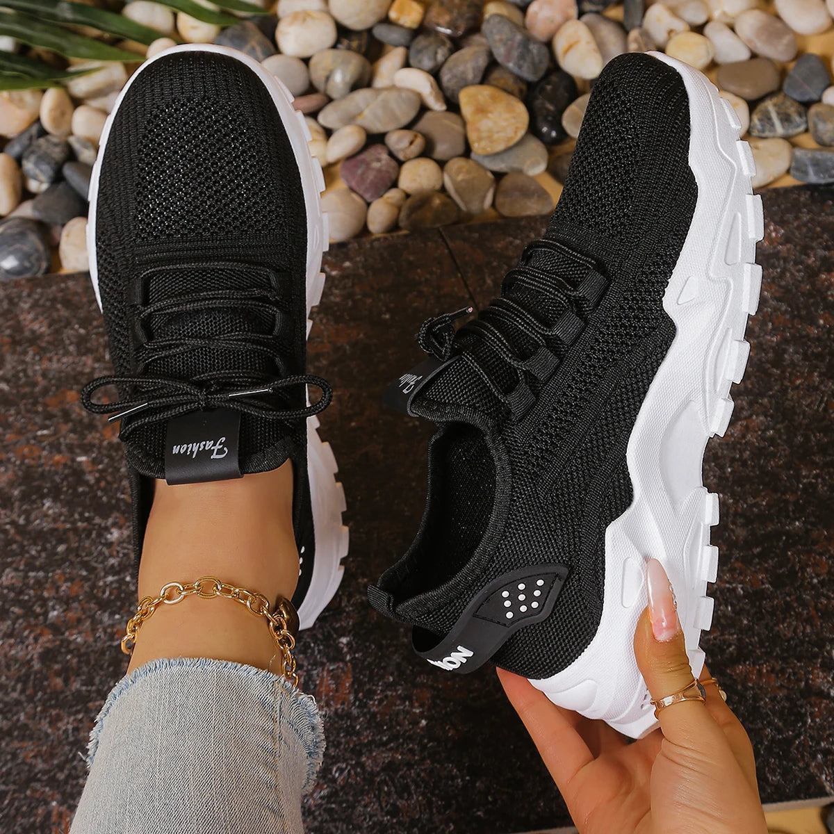 Women's shoes, women's sports shoes 2025 Women's shoes Breathable single-mesh dad shoes Women's casual and versatile sports shoe SS69