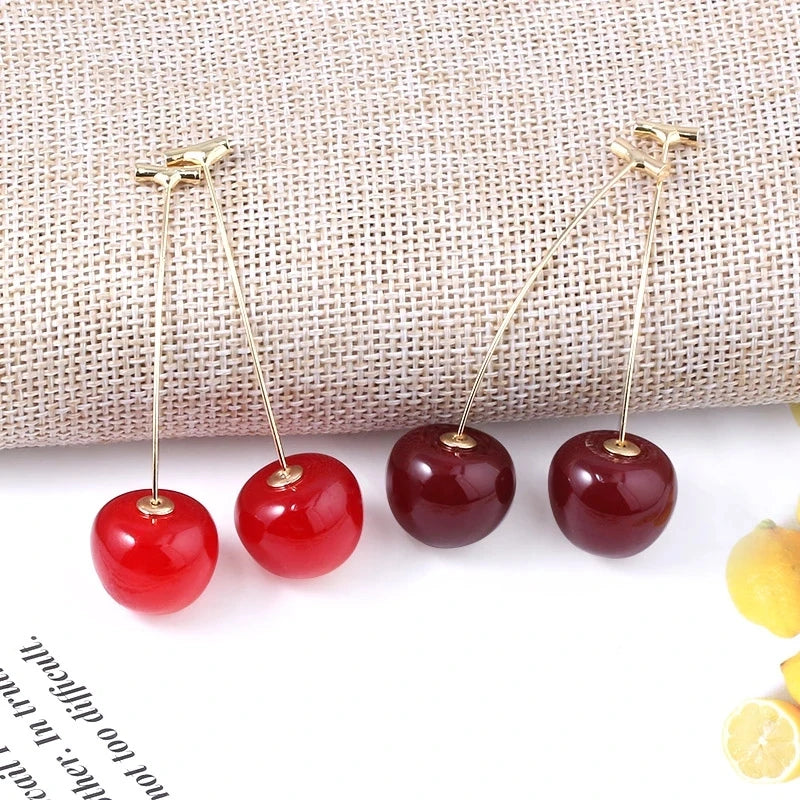 Anime JoJos Bizarre Adventure Earrings Kakyoin Noriaki Cherry Drop Earrings For Women Men Cosplay Ear Clip Jewelry Gift