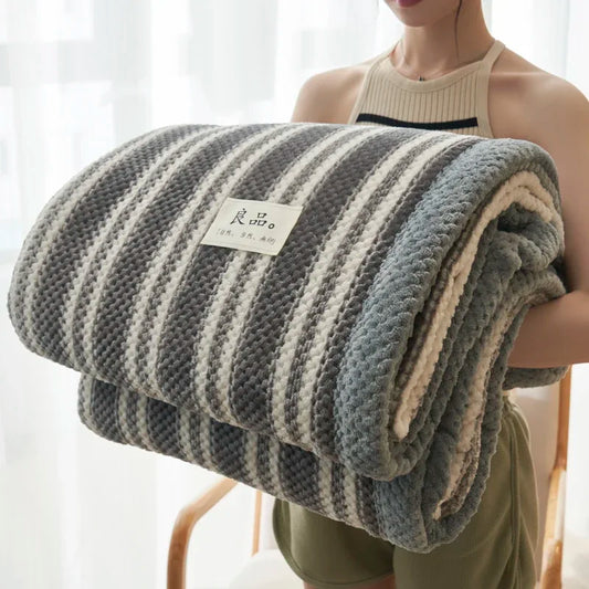 SS69 Handmade Chenille Knit Throw Blanket, Plaid Pattern, Machine Washable