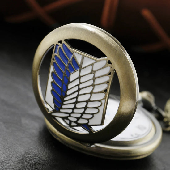 Giant Badge Anime Quartz Pocket Watch High Quality Unisex Necklace Pendant Jewelry Gift for Men and Women Religio Masculino SS69