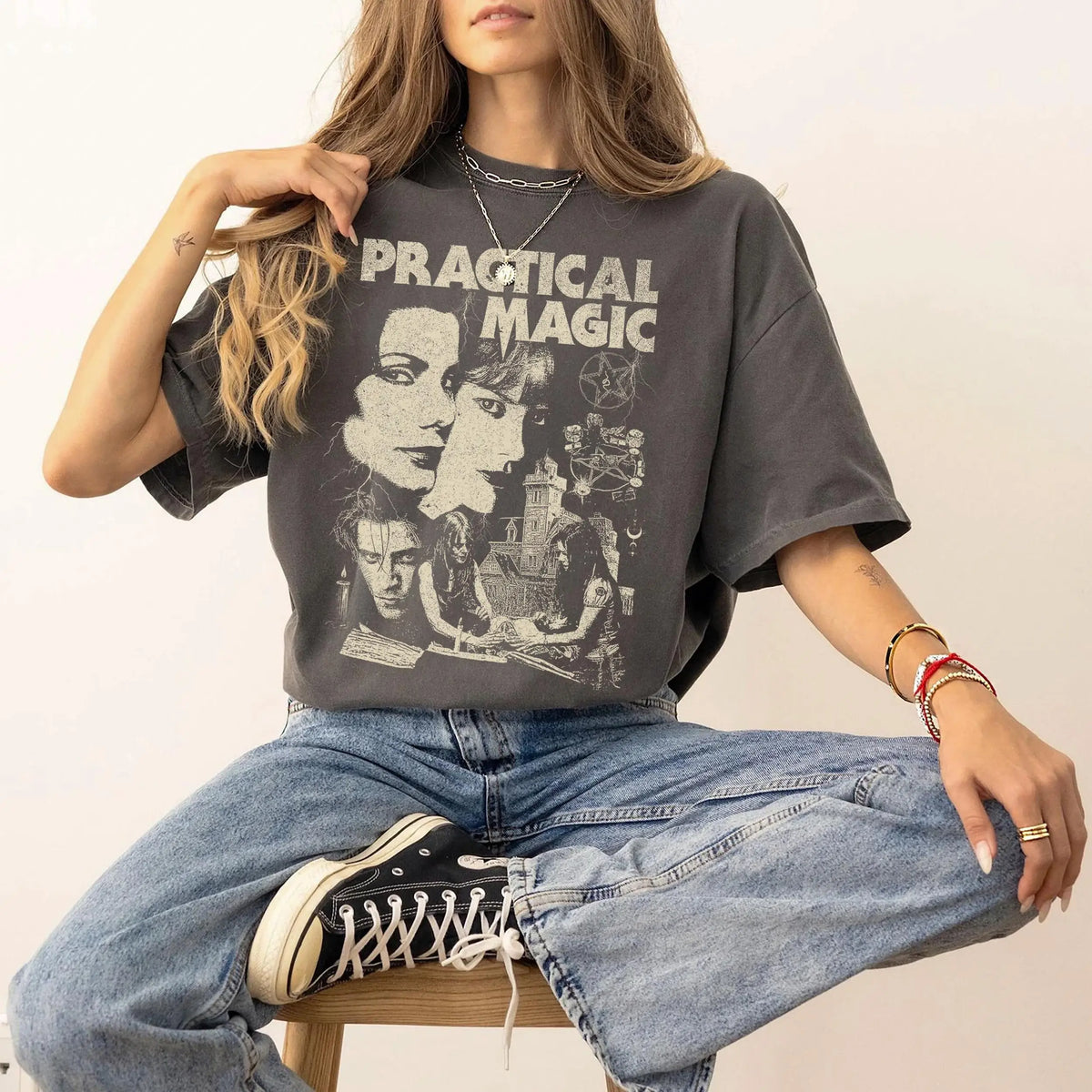 Summer Women's Vintage Practical Magic Movie T-shirt  Cotton and Breathable Short Sleeve Streetwear Oversized Loose Casual