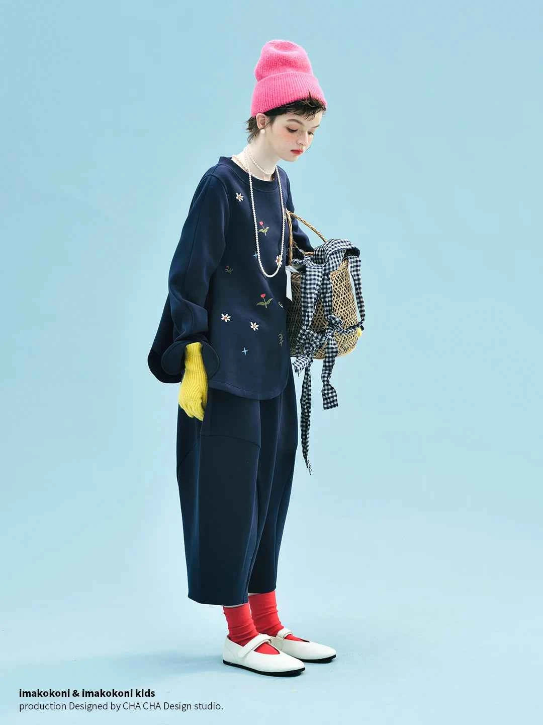 imakokoni 2025 Autumn Japanese-Style Loose Cropped Radish Pants with Cute Embroidery 255250